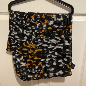 4/$30 H&M infinity scarf